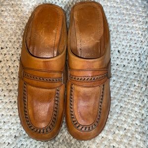 Vintage leather clogs